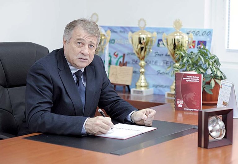 Dušan Cogoljević je podneo ostavku na mesto predsednika ŠSS