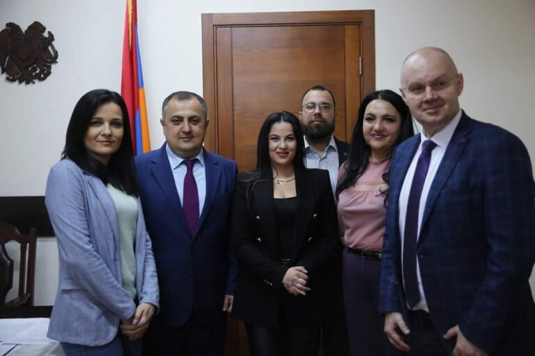 JORGIĆ POSETIO ŠAHOVSKU AKADEMIJU JERMENIJE