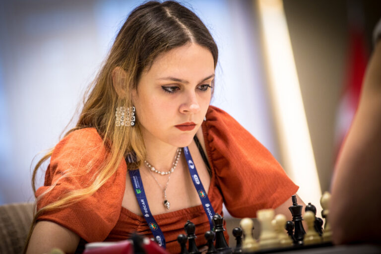 SVETSKI KUP 2023: VELIKA TEODORA! POČIŠĆENA SVETSKA PRVAKINJA SA 2:0!