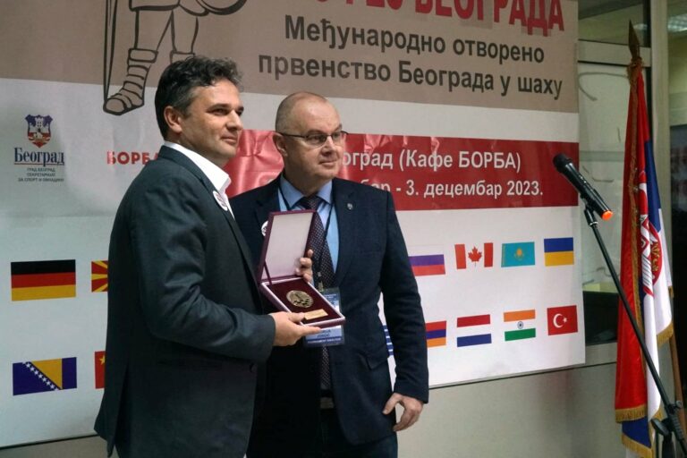 ZLATNA PLAKETA ŠSB REPREZENTACIJI SRBIJE – PRVACIMA EVROPE