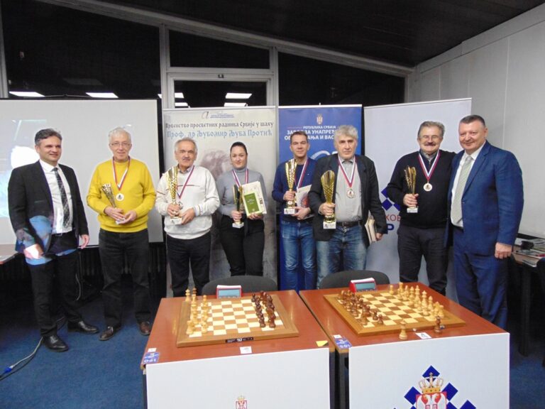 Nastavnik matematike iz Požarevca Ivan Arsenijević je novi prosvetni prvak Srbije u šahu