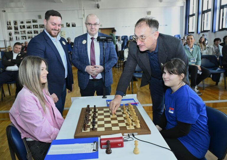 SVEČANO OTVOREN OSMOMARTOVSKI TURNIR