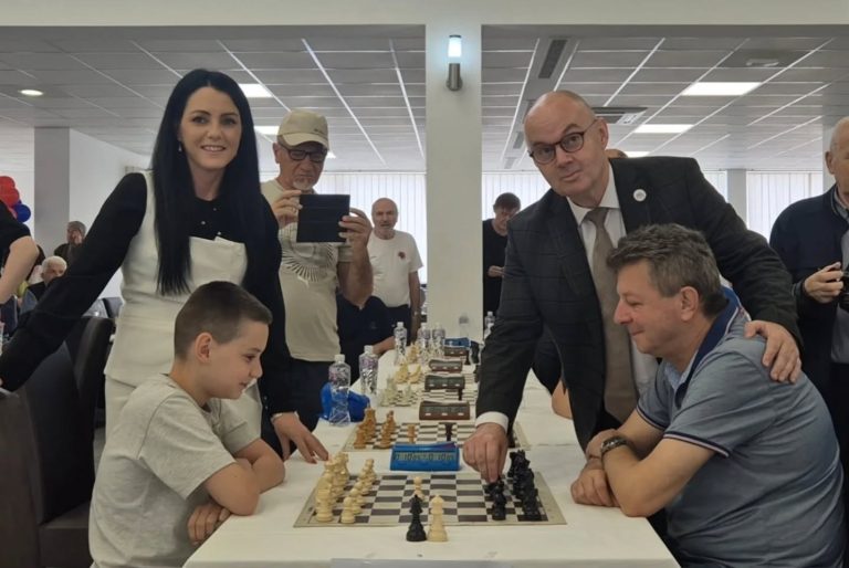 ODRŽAN DRUGI MEĐUNARODNI ŠAHOVSKI TURNIR “LOZNICA OPEN”